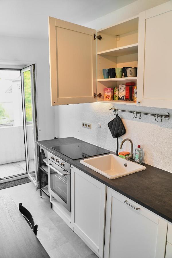 N2 Centrally Located 3-Room Apartment With Balcony Or Individual Rooms Karlsruhe Exterior foto