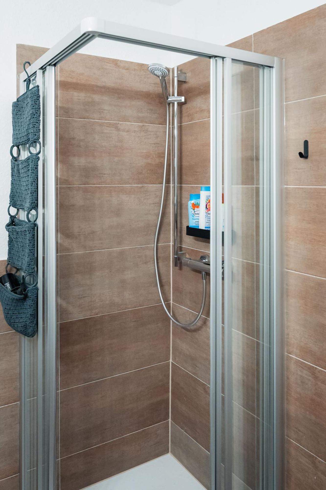 N2 Centrally Located 3-Room Apartment With Balcony Or Individual Rooms Karlsruhe Exterior foto
