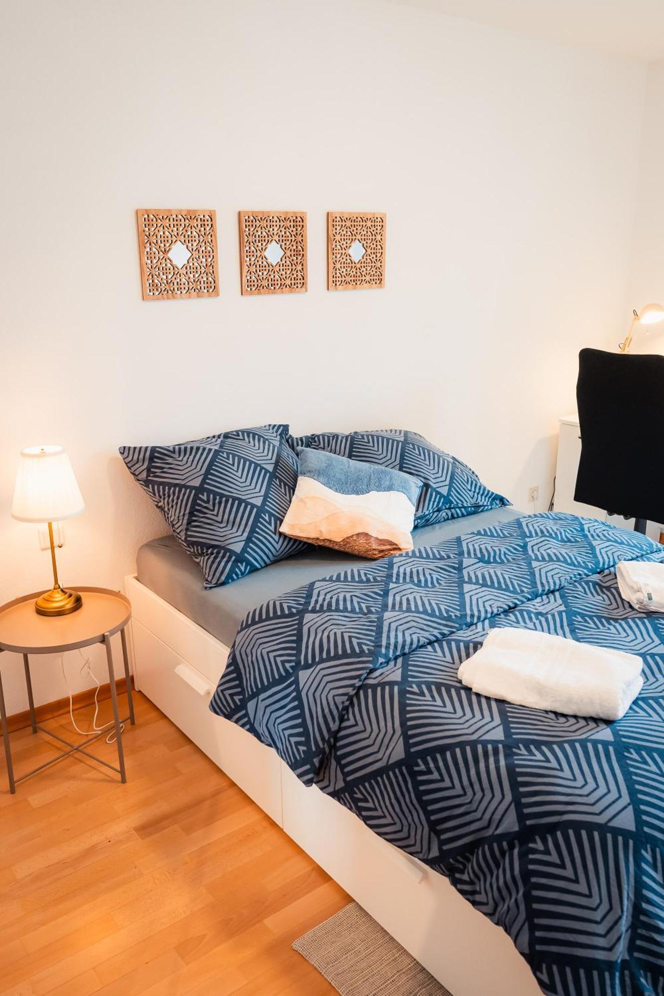 N2 Centrally Located 3-Room Apartment With Balcony Or Individual Rooms Karlsruhe Exterior foto