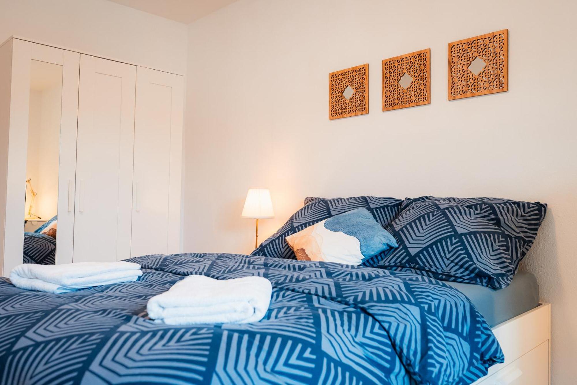N2 Centrally Located 3-Room Apartment With Balcony Or Individual Rooms Karlsruhe Exterior foto