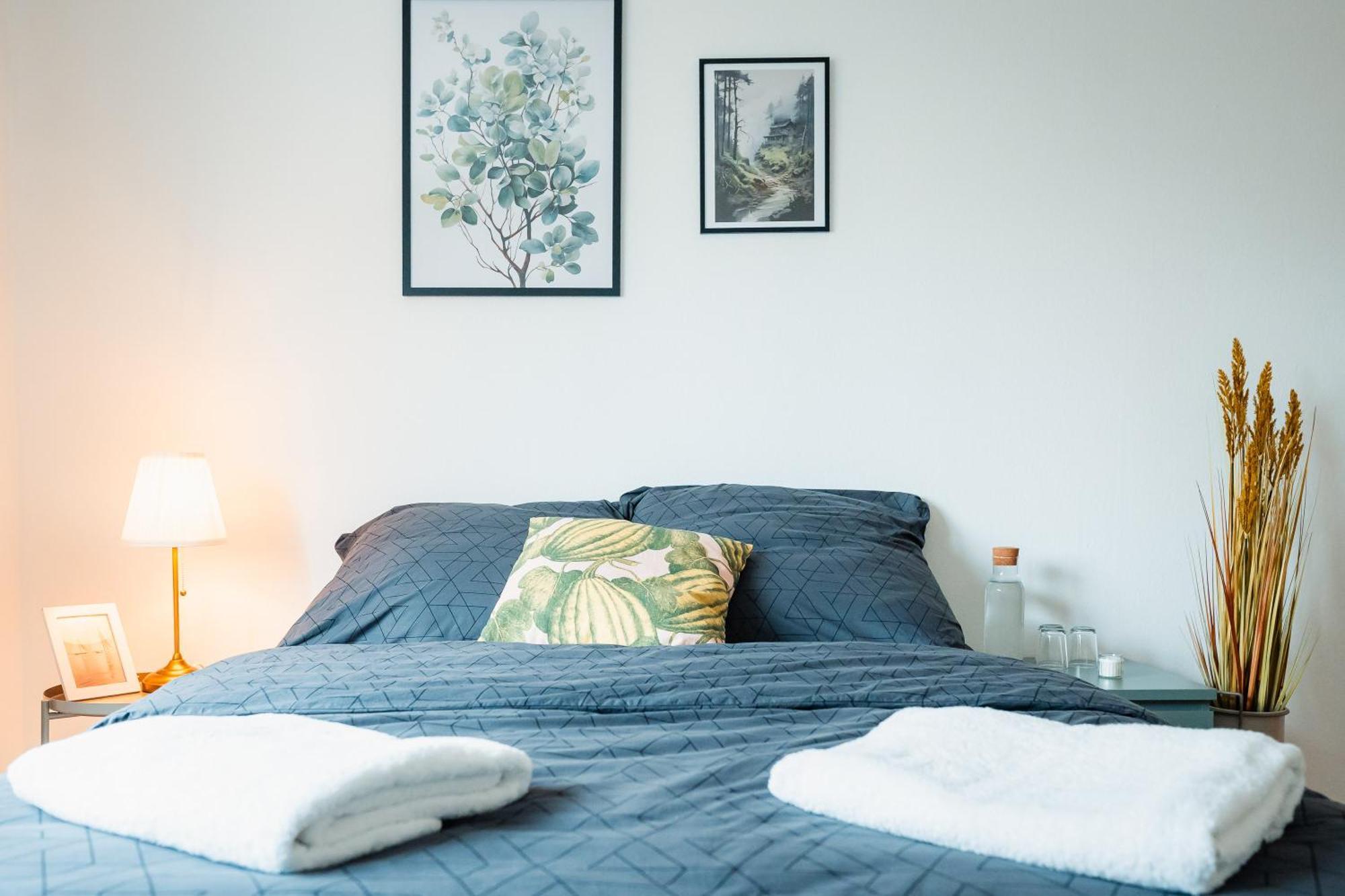 N2 Centrally Located 3-Room Apartment With Balcony Or Individual Rooms Karlsruhe Exterior foto